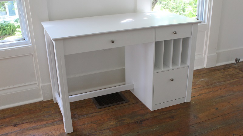 Walker Edison Furniture Co. Desk Assembly – Item No. DW48D30