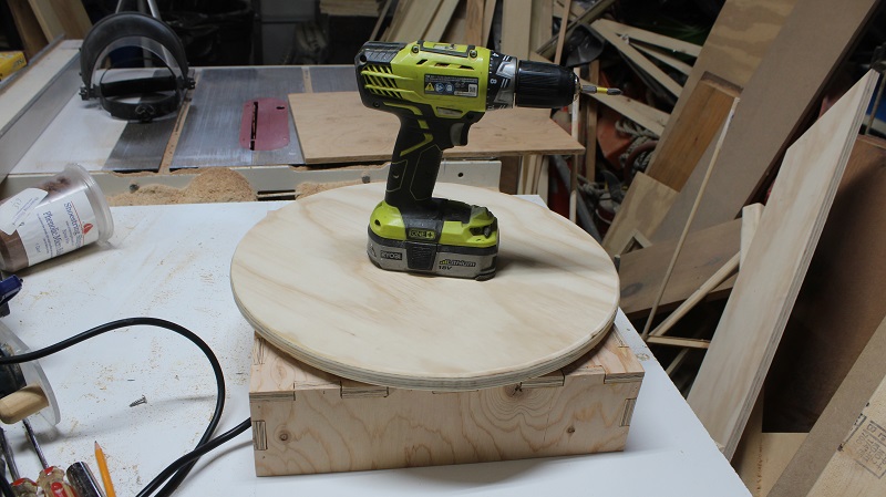 DIY Motorized Turntable (FREE PLANS!)